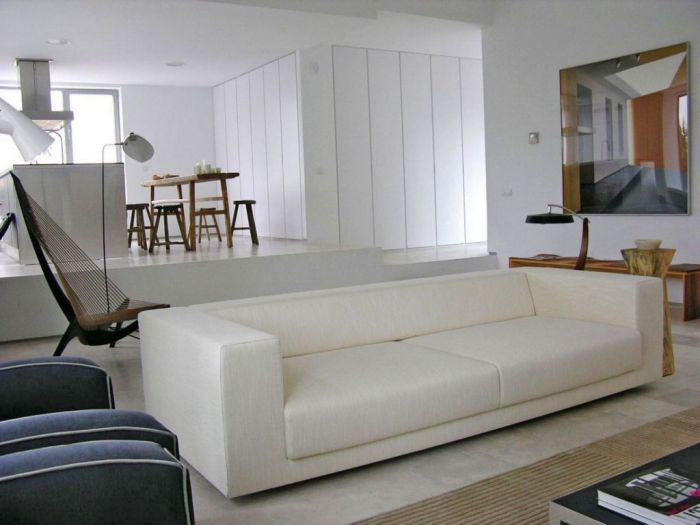 Minimalist Interiors Throught Lines And Neutral Tones |Malabar ... Modern minimalist furniture for living room